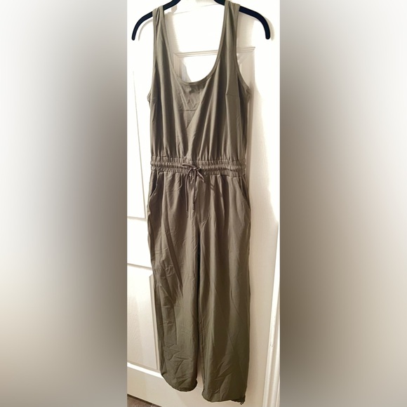 Abercrombie Traveler Jumpsuit Olive Green Sz S - Picture 4 of 7